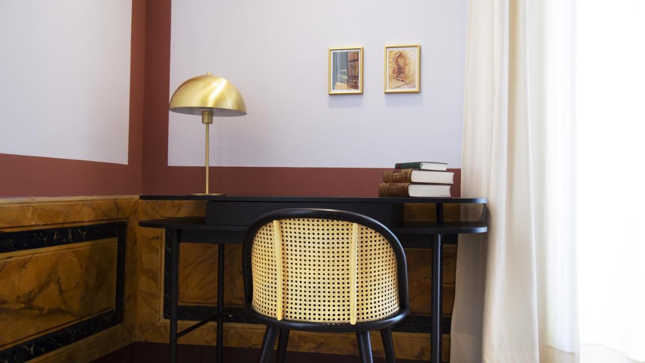 Palazzo Francesco Grassi Bed and Breakfast Aradeo Εξωτερικό φωτογραφία