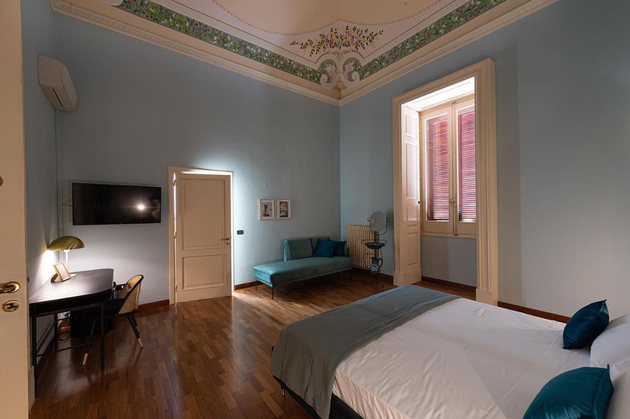 Palazzo Francesco Grassi Bed and Breakfast Aradeo Εξωτερικό φωτογραφία