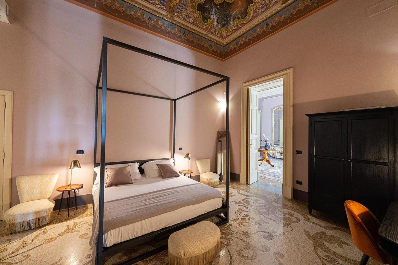 Palazzo Francesco Grassi Bed and Breakfast Aradeo Εξωτερικό φωτογραφία