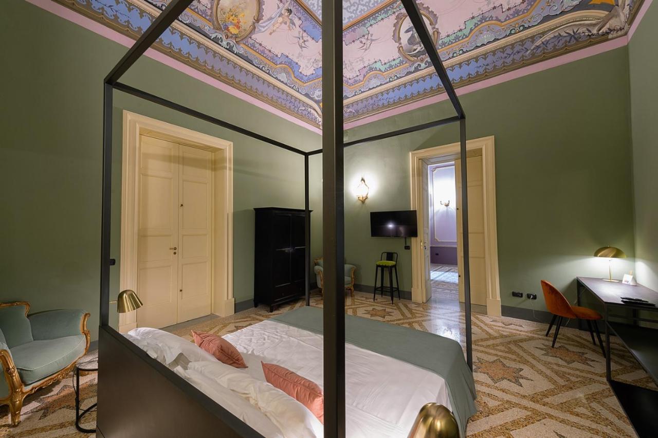 Palazzo Francesco Grassi Bed and Breakfast Aradeo Εξωτερικό φωτογραφία